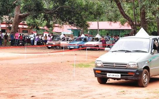 വീണ്ടും ഡ്രൈവിങ് ടെസ്റ്റ് നടപടികളില്‍  ഭേദഗതി: മാറ്റങ്ങള്‍ എന്തൊക്കെയെന്ന് അറിയാം